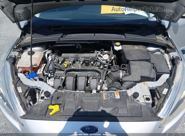 1FADP3F27HL320326 2017 FORD FOCUS Silver უკანა ხედი