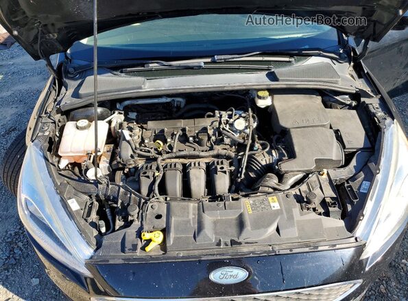 1FADP3F27JL202024 2018 FORD FOCUS Black Rear interior view