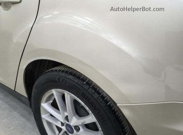 1FADP3F27JL204050 2018 FORD FOCUS Gold 
