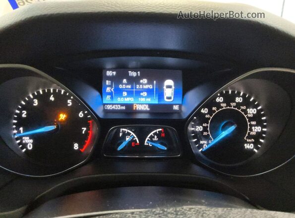 1FADP3F27JL204050 2018 FORD FOCUS Gold Vista del cuadro de instrumentos