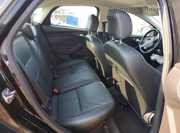 1FADP3F28GL268025 2016 FORD FOCUS Black Հետևի նստատեղերի տեսք
