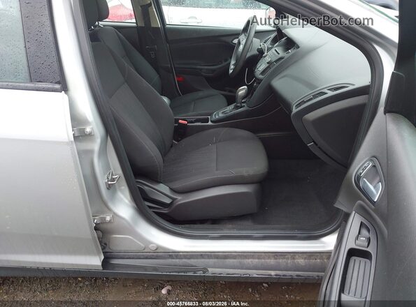 1FADP3F28GL303100 2016 FORD FOCUS Silver Սալոնի դիմացի տեսք
