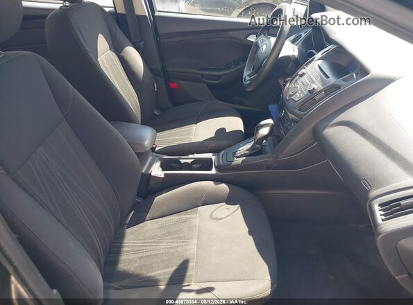 1FADP3F28GL346285 2016 FORD FOCUS Серый Вид салона спереди