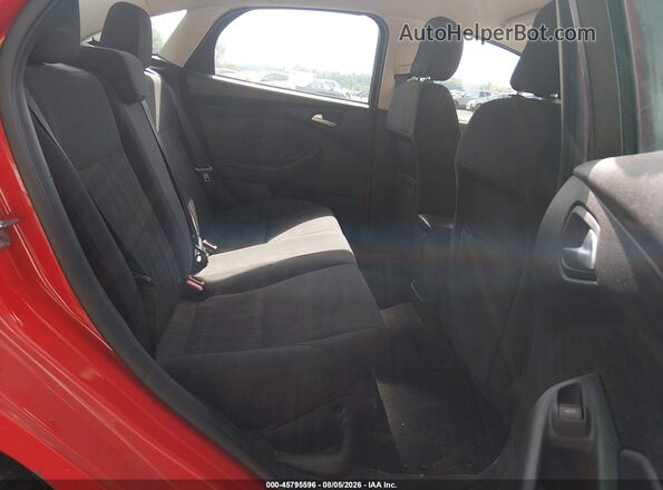 1FADP3F28GL389038 2016 FORD FOCUS Red VIN կոդի պիտակի տեսք