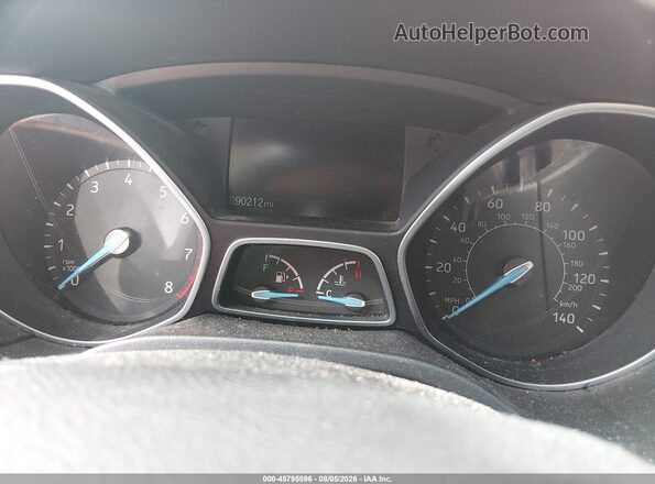 1FADP3F28GL389038 2016 FORD FOCUS Red Հետևի նստատեղերի տեսք