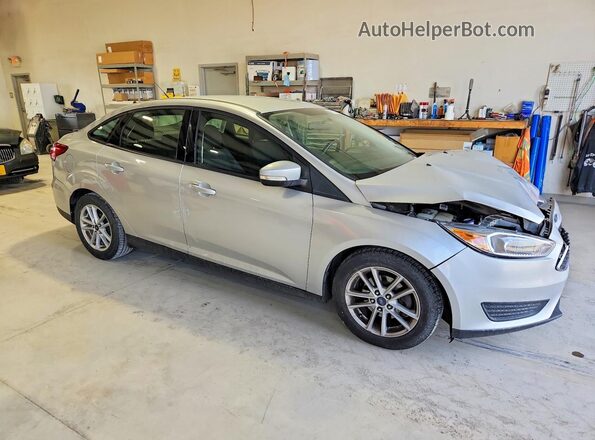 1FADP3F28JL203795 2018 FORD FOCUS Silver Առջևի աջ
