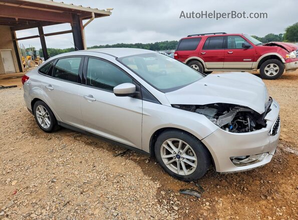 1FADP3F28JL226655 2018 FORD FOCUS Silver Przód prawy