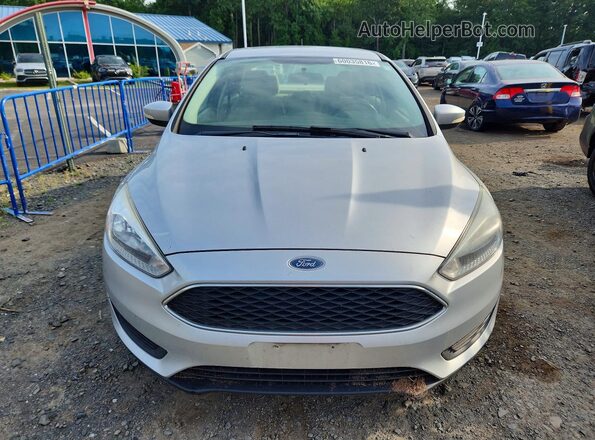 1FADP3F28JL290890 2018 FORD FOCUS Silver Front view