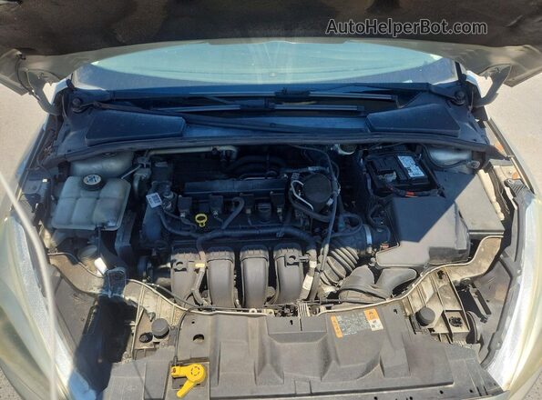 1FADP3F29GL316213 2016 FORD FOCUS Gold Vista interior trasera