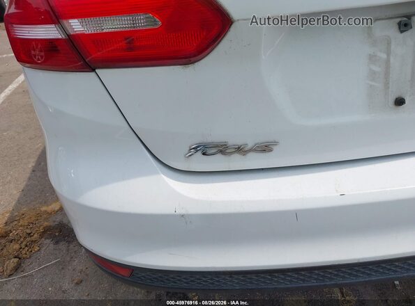 1FADP3F29HL247878 2017 FORD FOCUS White Vista del cuadro de instrumentos