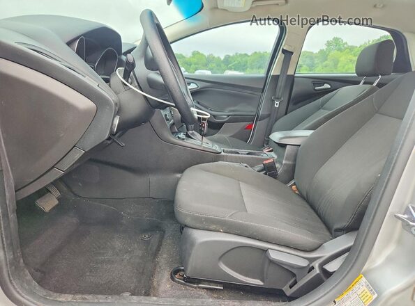 1FADP3F29HL286826 2017 FORD FOCUS Silver Vista interior delantera
