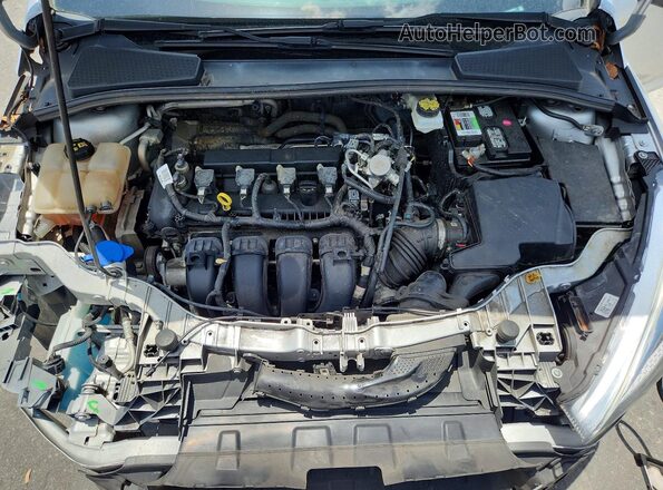 1FADP3F29JL206687 2018 FORD FOCUS Silver Widok wnętrza z tyłu