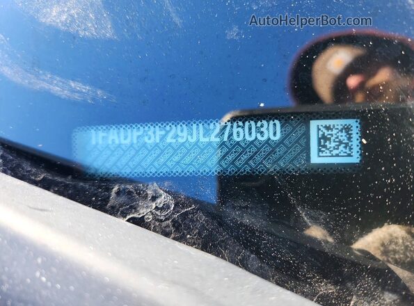 1FADP3F29JL276030 2018 FORD FOCUS Red Engine compartment view
