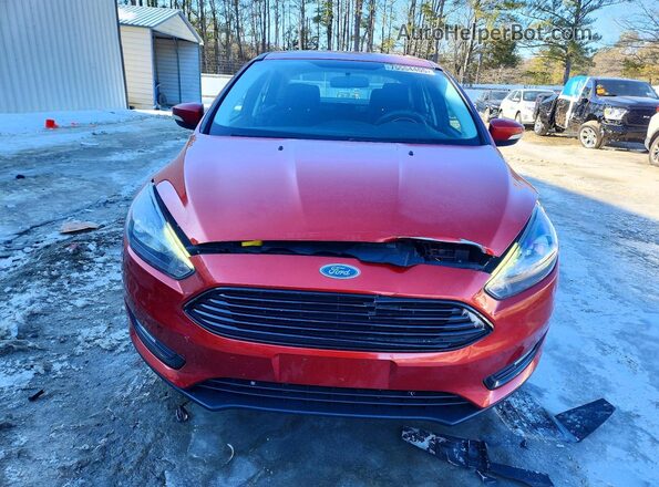 1FADP3F29JL276030 2018 FORD FOCUS Red Front view