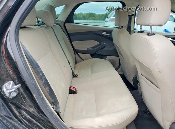 1FADP3F2XGL274800 2016 FORD FOCUS Black Vista de los asientos traseros
