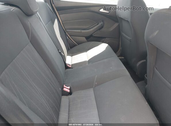 1FADP3F2XGL365940 2016 FORD FOCUS Gold Widok naklejki z numerem VIN