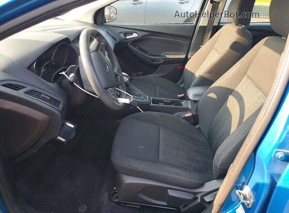 1FADP3F2XGL390708 2016 FORD FOCUS Blue Front interior view