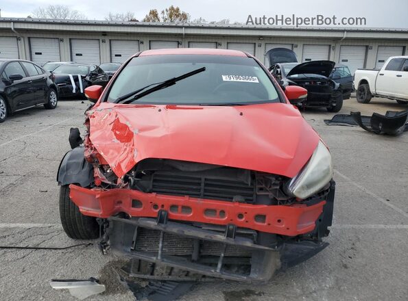 1FADP3F2XHL225713 2017 FORD FOCUS Red Front view