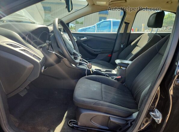 1FADP3F2XHL227767 2017 FORD FOCUS Black Widok wnętrza z przodu