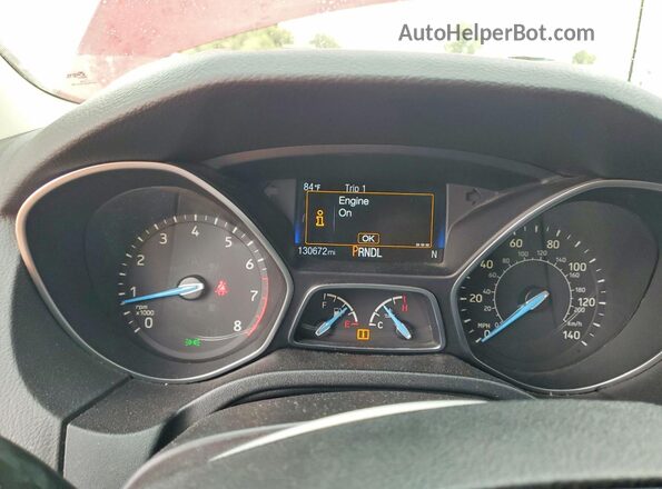 1FADP3F2XHL252748 2017 FORD FOCUS Burgundy Widok zestawu wskaźników