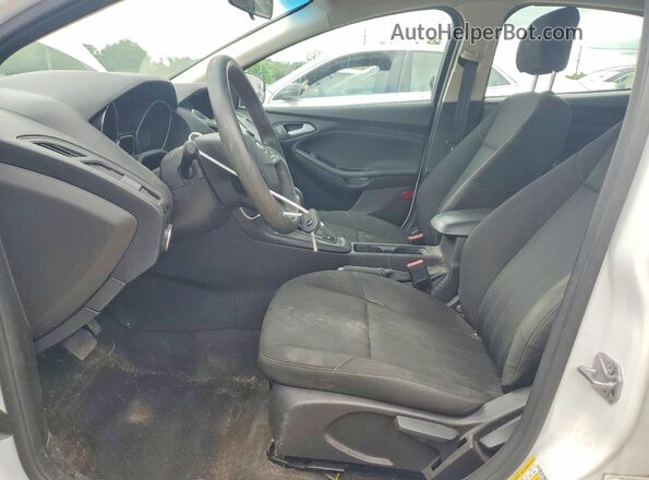 1FADP3F2XHL309515 2017 FORD FOCUS White Vista interior delantera