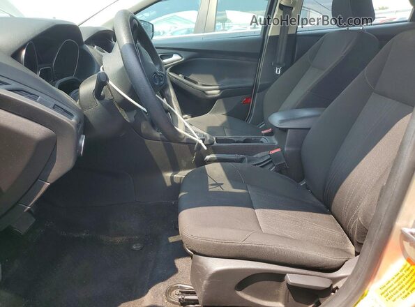 1FADP3F2XHL320093 2017 FORD FOCUS Tan Front interior view