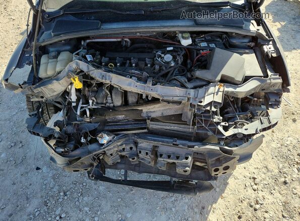 1FADP3F2XJL270401 2018 FORD FOCUS Gray Rear interior view