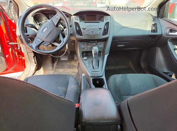 1FADP3FE0HL200796 2017 FORD FOCUS Red Dashboard view
