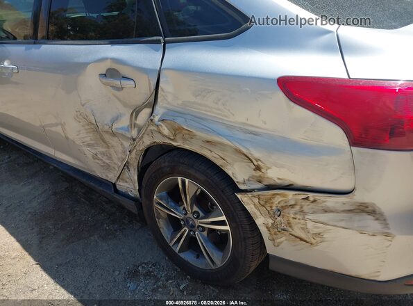 1FADP3FE1HL235878 2017 FORD FOCUS Silver წინა ხედი