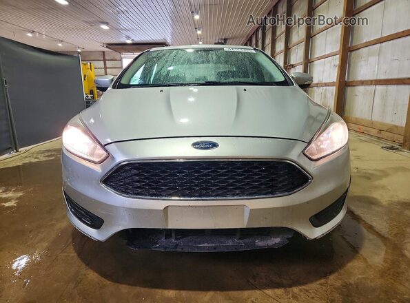 1FADP3FE1JL320208 2018 FORD FOCUS Silver Front view