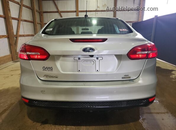 1FADP3FE1JL320208 2018 FORD FOCUS Silver 