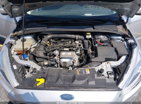 1FADP3FE2JL284500 2018 FORD FOCUS Серебряный Вид сзади