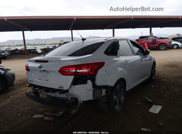 1FADP3FE3GL258562 2016 FORD FOCUS Белый Задняя правая четверть