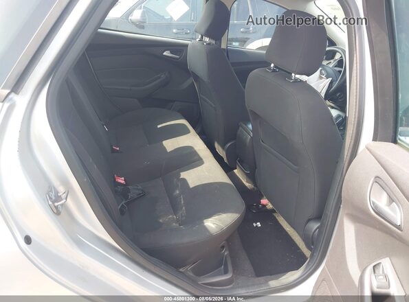 1FADP3FE3HL284094 2017 FORD FOCUS Silver VIN կոդի պիտակի տեսք