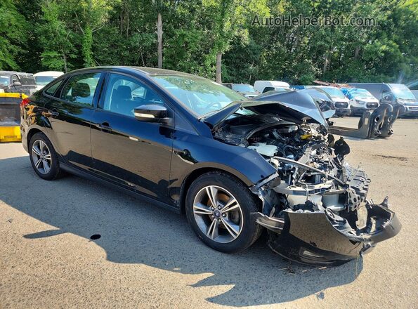 1FADP3FE3JL200345 2018 FORD FOCUS Black Przód prawy