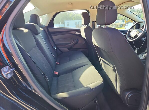 1FADP3FE4JL203738 2018 FORD FOCUS Black Vista de los asientos traseros