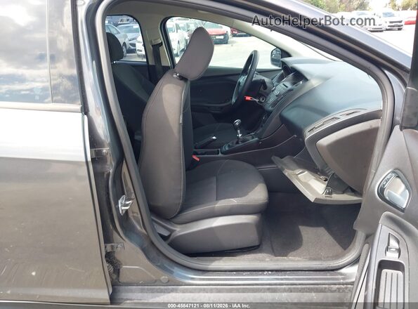 1FADP3FE7HL223122 2017 FORD FOCUS Gray Vista interior delantera