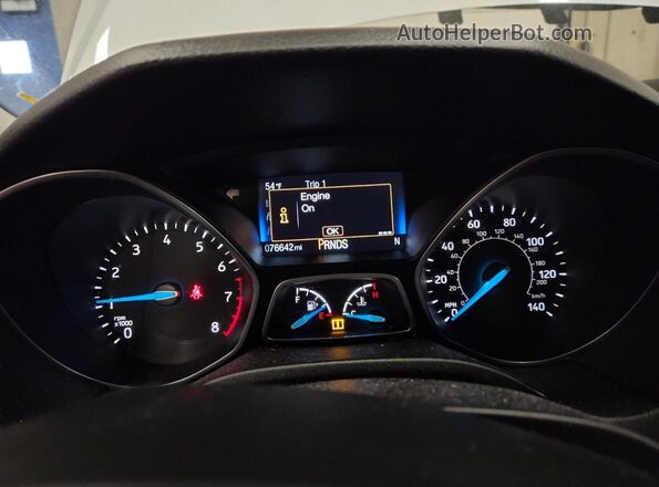 1FADP3FE7JL312680 2018 FORD FOCUS White Սարքավորումների վահանակի տեսք