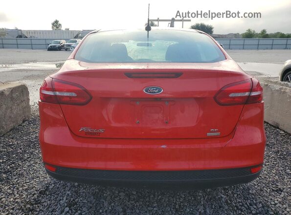 1FADP3FE8HL237417 2017 FORD FOCUS Red უკანა ხედი
