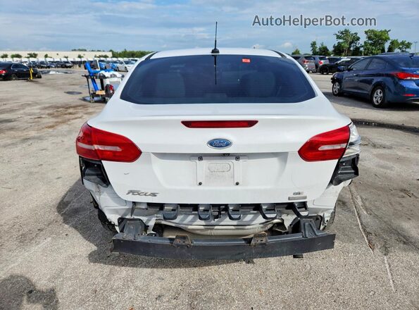 1FADP3FE8HL269865 2017 FORD FOCUS White უკანა ხედი