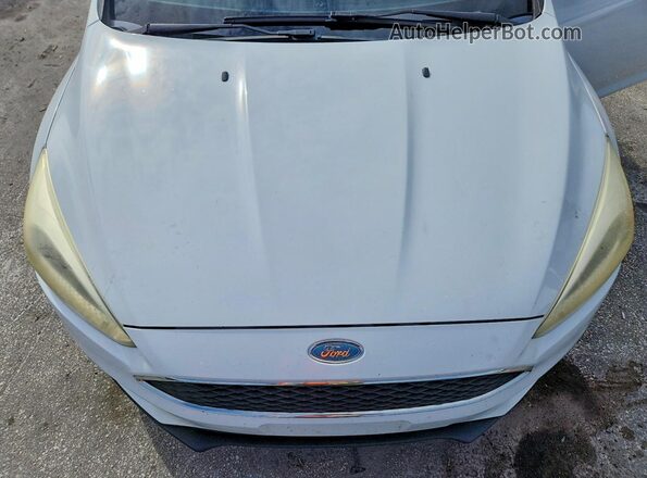 1FADP3FE8HL269865 2017 FORD FOCUS White უკანა სალონის ხედი
