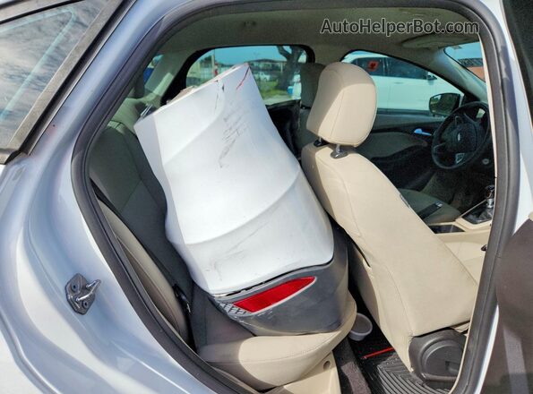 1FADP3FE8HL269865 2017 FORD FOCUS White უკანა სავარძლების ხედი