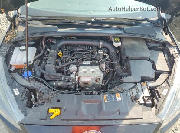 1FADP3FE9HL334951 2017 FORD FOCUS Black Widok wnętrza z tyłu