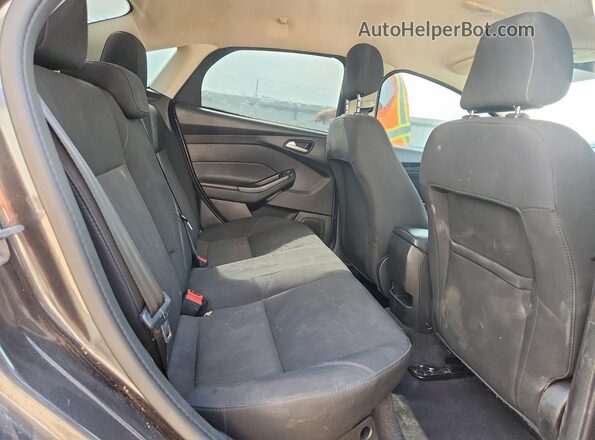 1FADP3FE9JL284803 2018 FORD FOCUS Gray უკანა სავარძლების ხედი