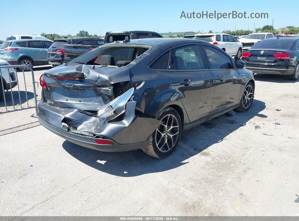 1FADP3FEXHL230050 2017 FORD FOCUS Gray Задня права чверть