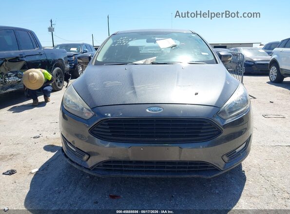 1FADP3FEXHL230050 2017 FORD FOCUS Gray Вид панелі приладів