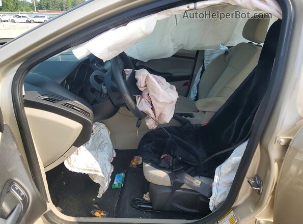 1FADP3FEXJL214257 2018 FORD FOCUS Золотой Вид салона спереди