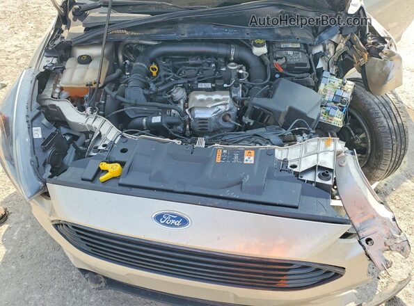 1FADP3FEXJL214257 2018 FORD FOCUS Золотой Вид задней части салона