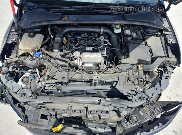1FADP3FEXJL229387 2018 FORD FOCUS Black Вид задньої частини салону
