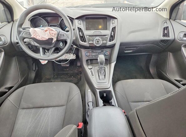 1FADP3H20HL319077 2017 FORD FOCUS Gray Widok deski rozdzielczej